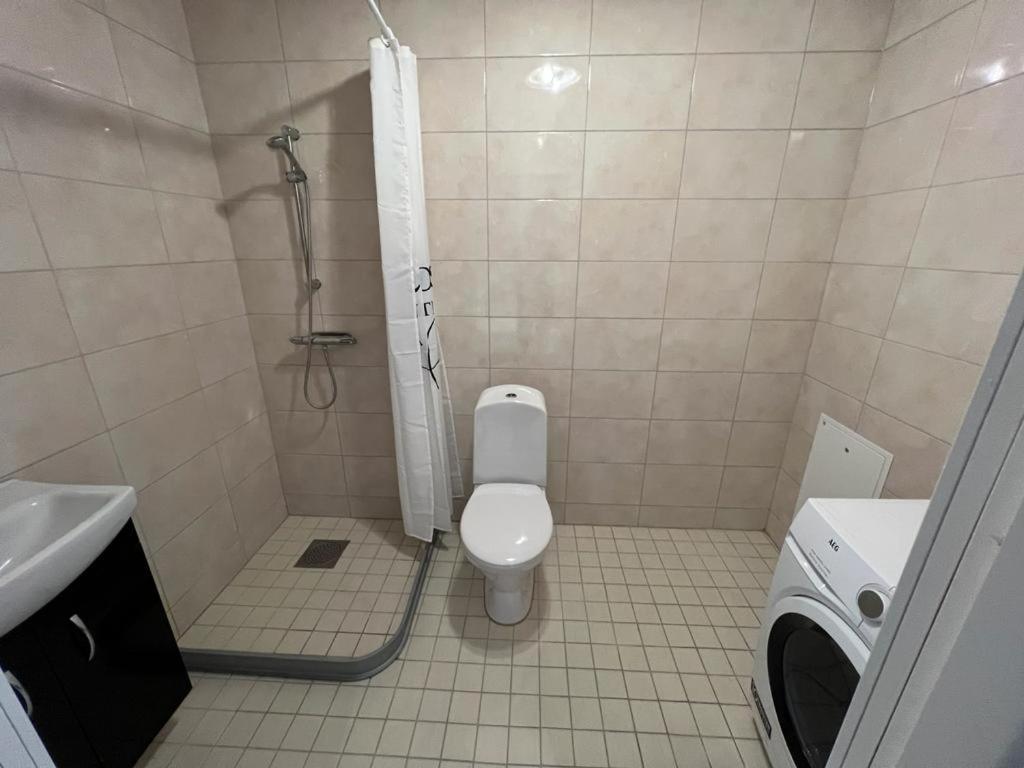 Newly Furnished Apartment Close To Beach. Abbekas Екстер'єр фото